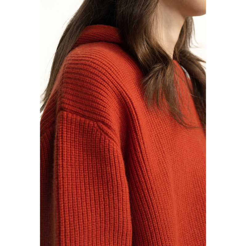 Ribbed flat-neck wool hoodie