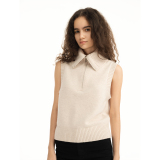 Zip-up wool vest 
