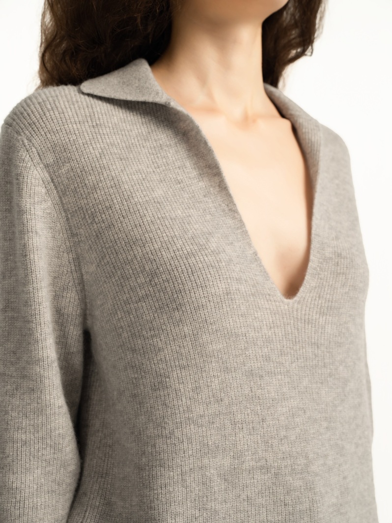 Ribbed wool sweater
